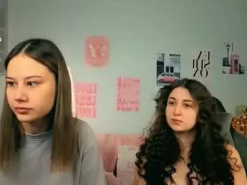 Freechat babyywest on Chaturbate