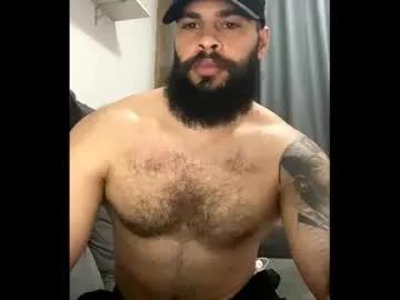 beardmax on Chaturbate
