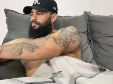 beardmax on Chaturbate