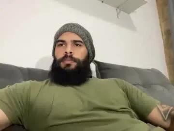 beardmax on Chaturbate
