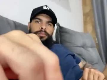 beardmax on Chaturbate