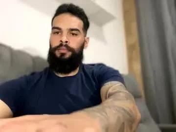 beardmax on Chaturbate