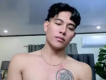 Freechat bentlyfuck on Chaturbate