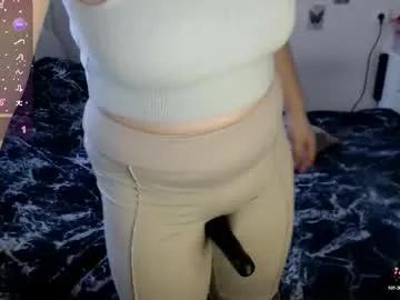 Freechat bettyandrich on Chaturbate