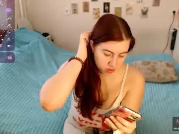 Freechat bettyandrich on Chaturbate