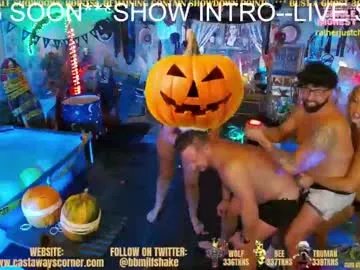 Freechat bigbananamilfshake on Chaturbate