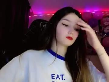 Freechat blushed_pussy on Chaturbate