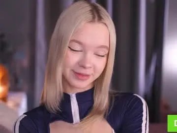 Freechat boobybliss on Chaturbate