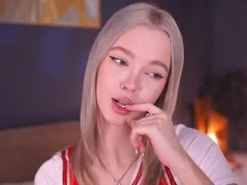 Freechat boobybliss on Chaturbate