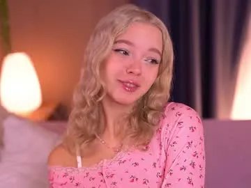 Freechat boobybliss on Chaturbate