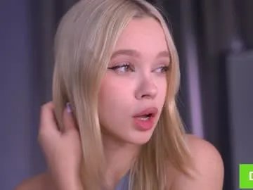 Freechat boobybliss on Chaturbate