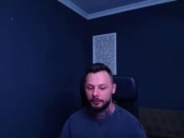 brianhunts on Chaturbate