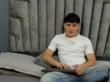 bruno_bellini on Chaturbate