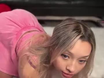 carmenxrose on Chaturbate 
