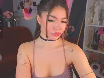 caroline_brown0 on Chaturbate