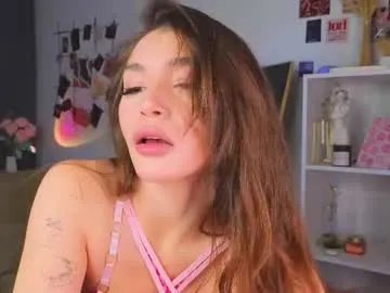 caroline_brown0 on Chaturbate