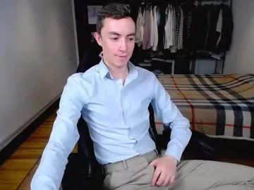 charlieseyer on Chaturbate
