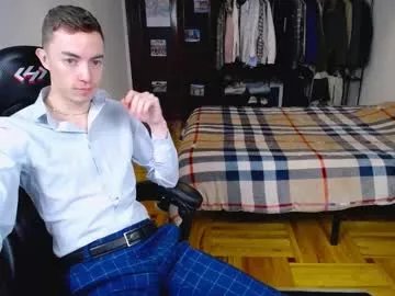 charlieseyer on Chaturbate