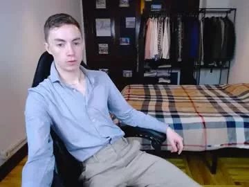 charlieseyer on Chaturbate