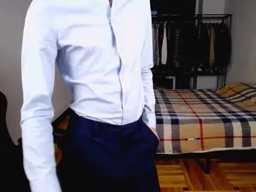 charlieseyer on Chaturbate