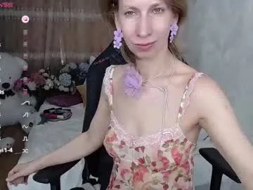 Freechat cherishsia on Chaturbate