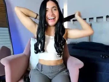 cherry_bunnyx on Chaturbate