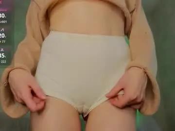 Freechat cherrypepperkiss on Chaturbate