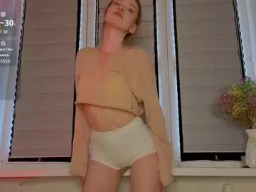 Freechat cherrypepperkiss on Chaturbate