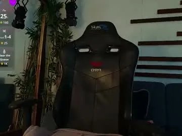 chloesantana_ on Chaturbate