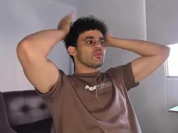 Freechat chrisandrew_ on Chaturbate