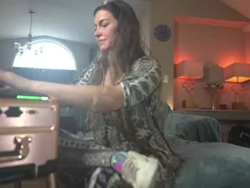 Freechat chroniclove on Chaturbate