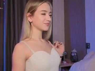 cold_waterfall on Chaturbate