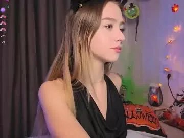 cold_waterfall on Chaturbate