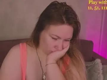 Freechat cute_darina on Chaturbate