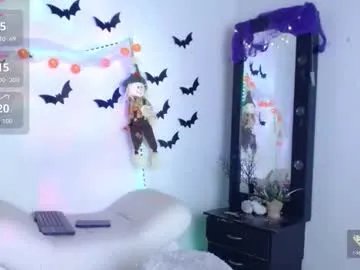 Freechat cute_horny12 on Chaturbate