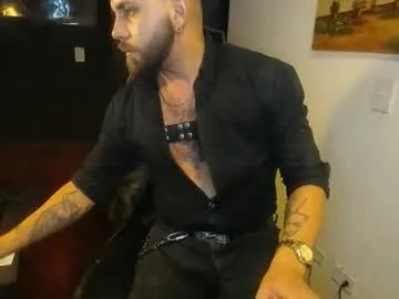 danbury44 on Chaturbate