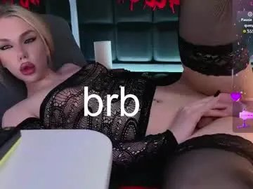 danielpaige_ on Chaturbate