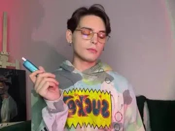 Private danieltuckerr on Chaturbate