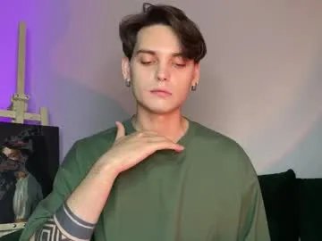 Private danieltuckerr on Chaturbate