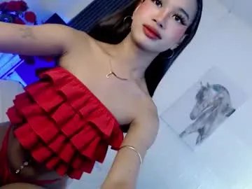 darkxdesire69 — wanna be our cumbucket here?  (cum in prvt) #smoke #asian #pinay #bigcock #daddysgirl [975 tokens remaining]