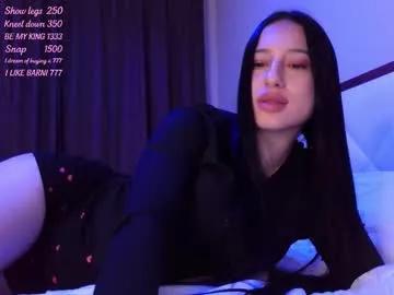 delly_love on Chaturbate 