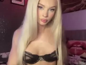 diamond_the_blonde on Chaturbate