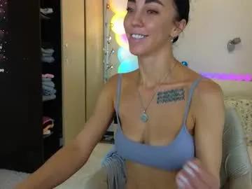 Freechat dragoncutey on Chaturbate