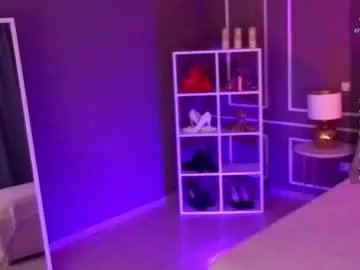 elina_nortas on Chaturbate