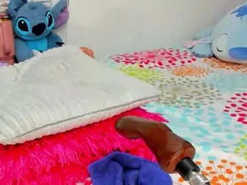 elizabeth_18_ on Chaturbate