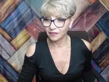 Freechat ellabonito on Chaturbate