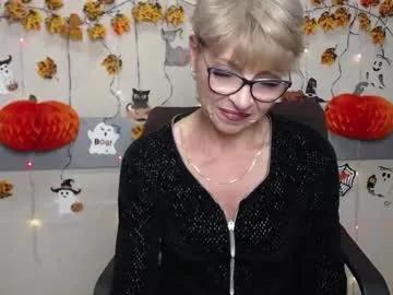 Freechat ellabonito on Chaturbate