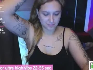 ellielawson on Chaturbate