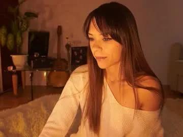 elly_fry on Chaturbate