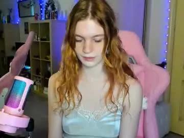 elly_milas on Chaturbate